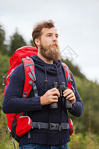 冒险,旅行,旅游,徒步旅行人的男人红色背包双目户外图片
