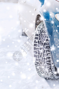 运输,冬季车辆汽车车轮的特写图片