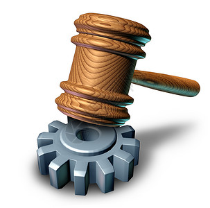 商法与法官法官木槌锤击金属齿轮齿轮,隐喻公司法规法律律师律师指导的公司背景图片