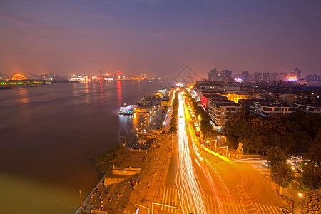 武汉城市景观摩天大楼的鸟瞰图,黄昏,湖北行人高清图片素材