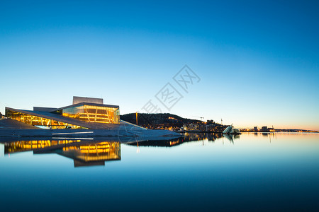 奥斯陆歌剧院黄昏清晨的黄昏挪威闪耀图片