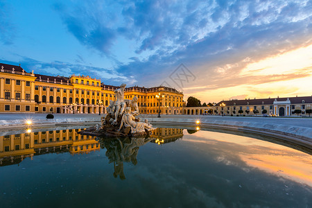 Schonbrunn宫殿维也纳奥地利黄昏图片