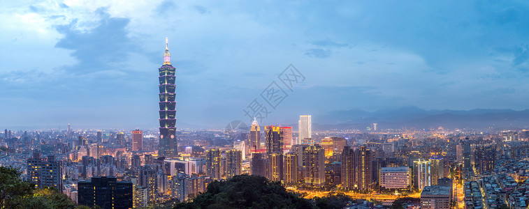 台北,台湾天际线建筑黄昏全景图片