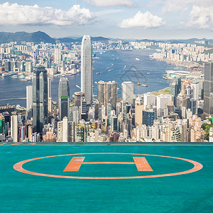 香港天际线维多利亚峰与直升机停机坪现代的高清图片素材