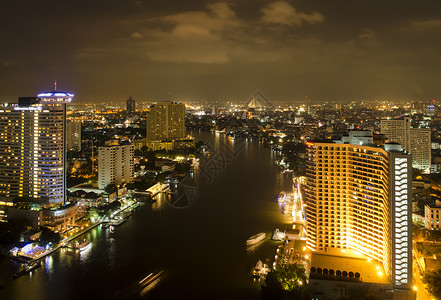 曼谷城市夜景与河流,泰国图片