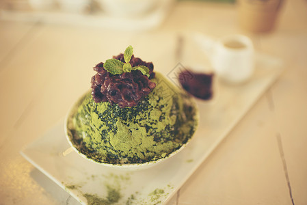 玛卡绿茶冰淇淋图片