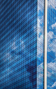 反蓝天的现代办公楼反蓝天图片