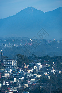 清晨高处俯瞰五颜六色的达拉特城图片