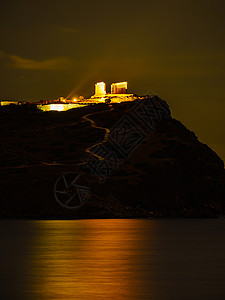 古希腊海神波塞冬神庙的夜景废墟希腊海角索尼翁希腊波塞冬之庙夜间,索尼奥角背景图片