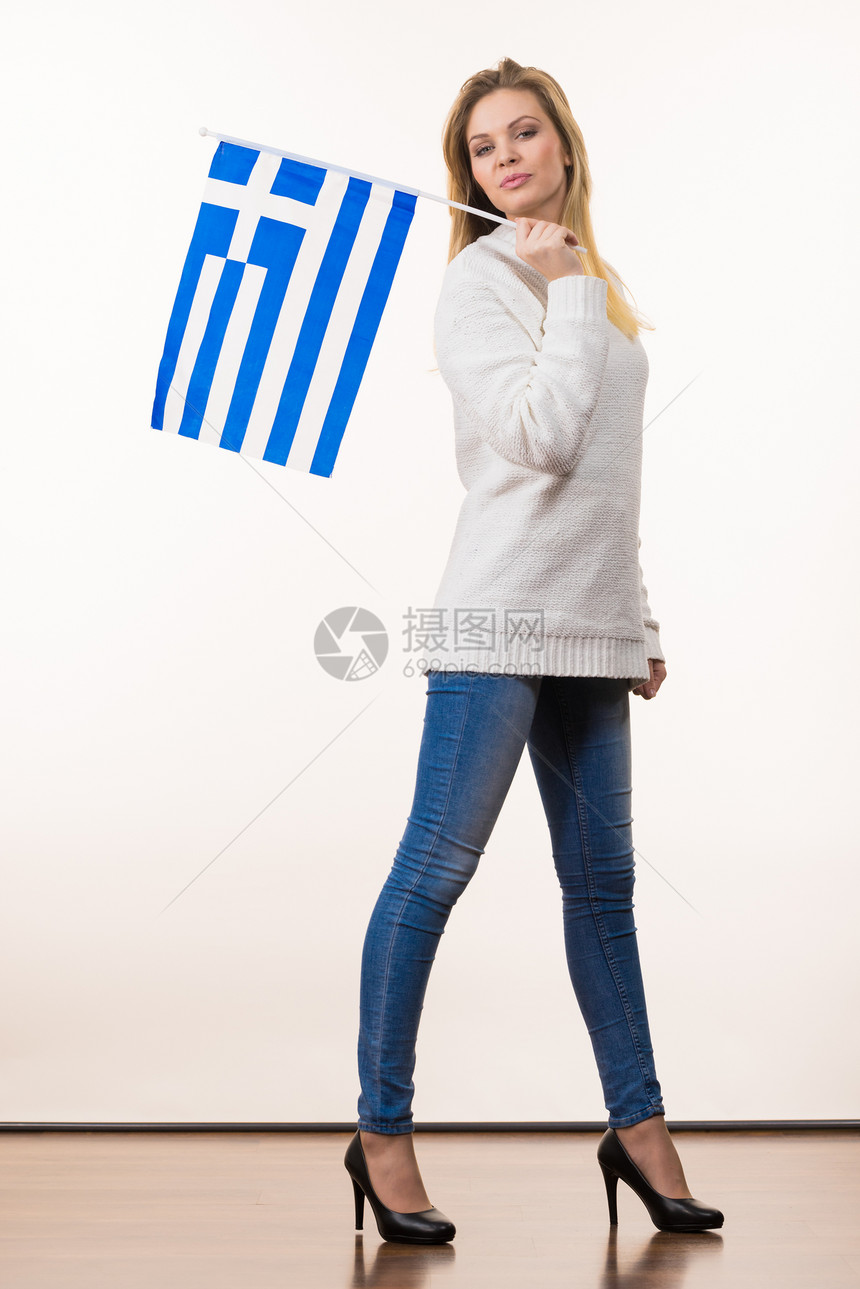 快乐趣的女人着希腊爱她的快乐的女人着希腊图片