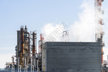 石油石化工厂天然气储存管道结构烟囱图片