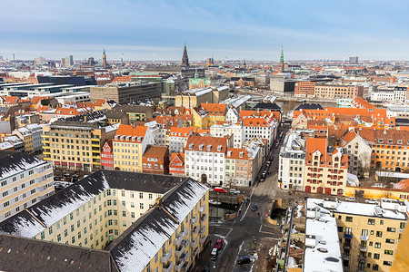 哥本哈根市中心城市景观的鸟瞰图图片