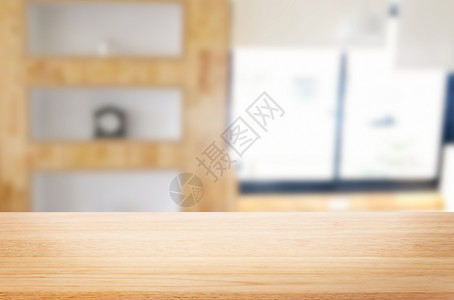 补中益气汤清晨背景中窗口玻璃的模糊位置上空木板表用于照片补装或产品显示背景