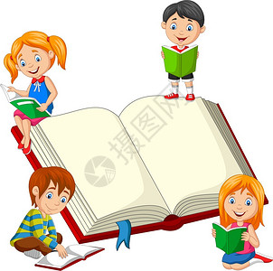 阅读书本的儿童群体图片