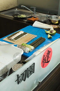 制作寿司蓝底图片
