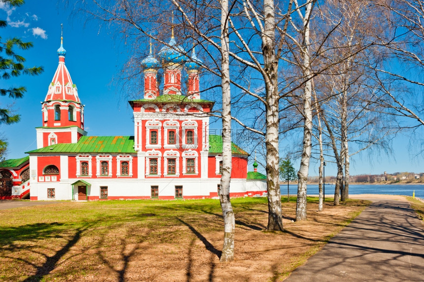 丽宾斯克美的俄罗教堂图片