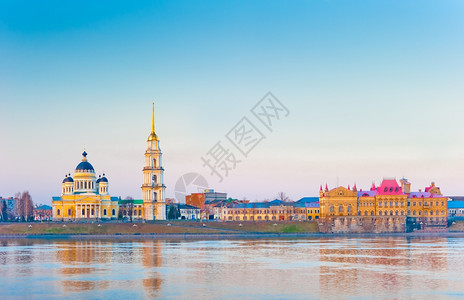 黎宾斯克市俄罗的清晨全景图片
