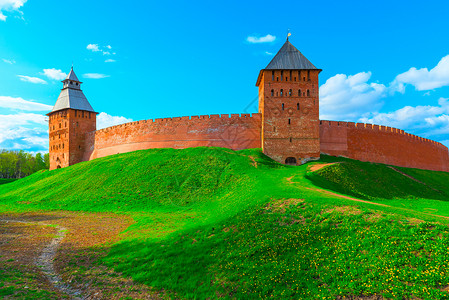 诺夫戈罗德克伦林城墙的美丽全景图片