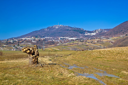 Kalnik山地自然冬季风景croati的frgoje地区图片