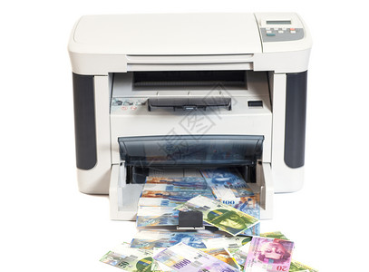 用打印机印刷假瑞士货币图片
