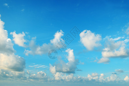 蓝天空和白积云环境高清图片素材