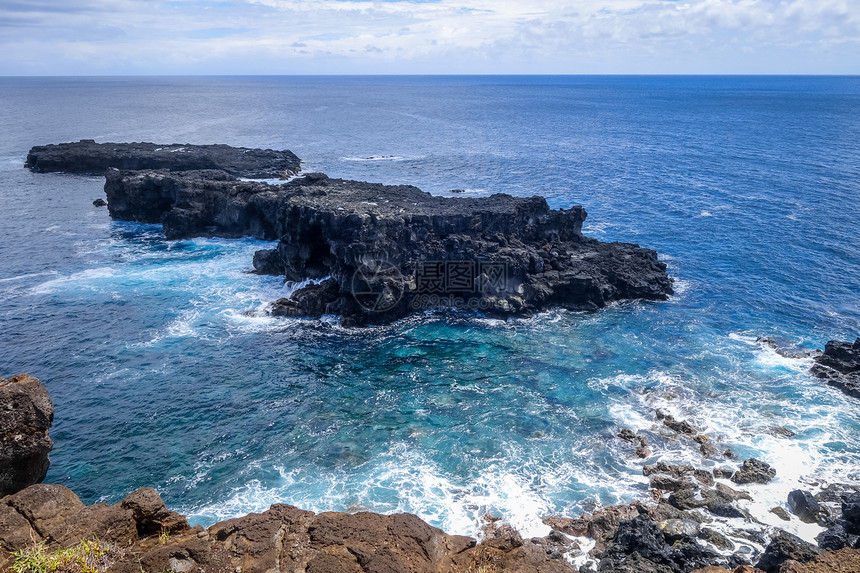 太平洋风景与东岛悬崖图片