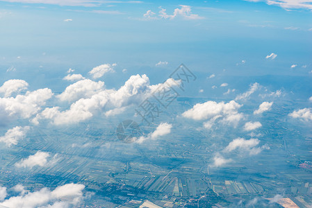 在飞机上拍摄的景物图片