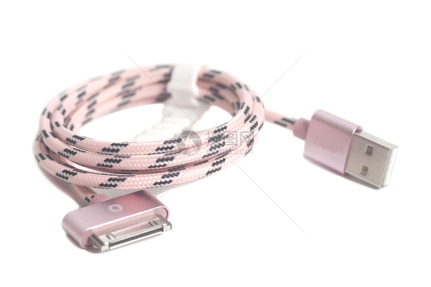粉红色移动设备充电器以白色背景隔离粉红色移动设备充电器图片