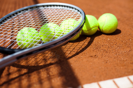 网球和球拍精细图像图片