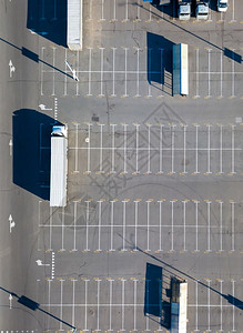 停车场空中视图图片
