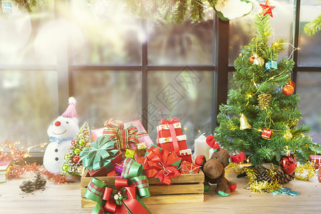 圣诞树礼物盒和首饰图片