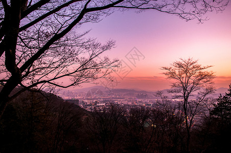 南山塔汉城韩国的日落图片