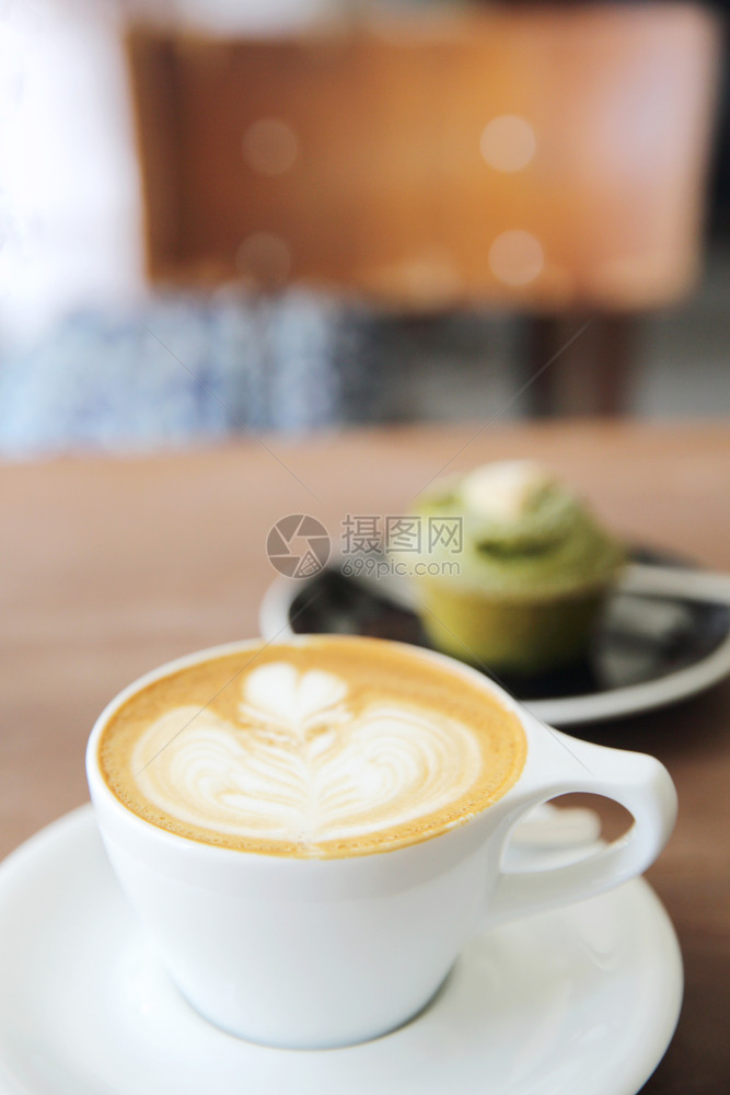 木本咖啡加卡布奇诺图片