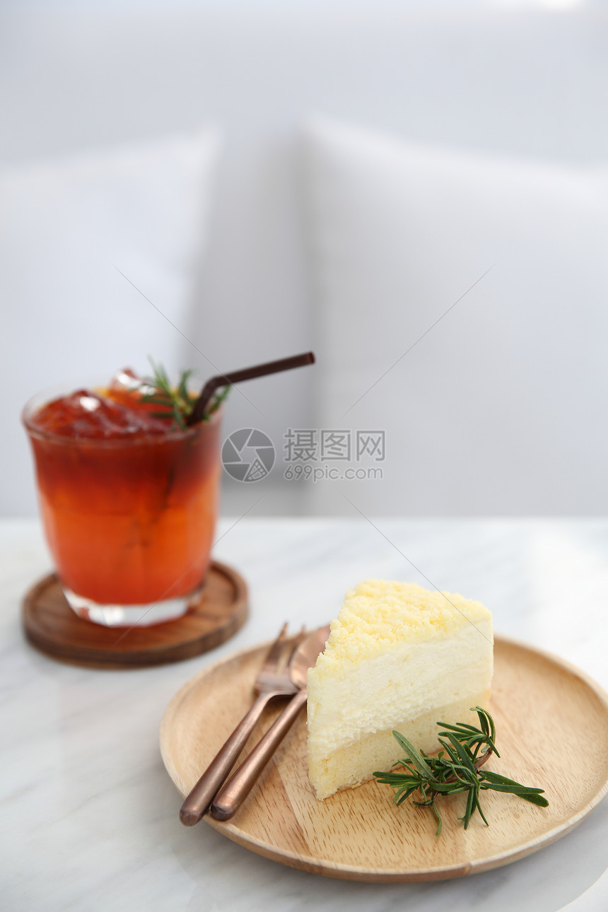 芝士蛋糕日式本冰茶图片