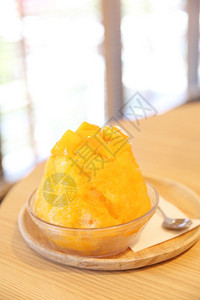 甜食芒果剃冰图片
