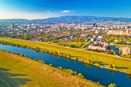萨瓦河和格勒布市风景萨格勒布高清图片素材