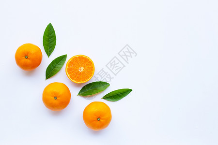 高维生素c白色背景的新鲜柑橘水果图片