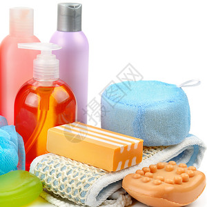 洗发水肥皂和浴棉在白色背景上隔离个人卫生用品的种类面部和身体皮肤护理图片