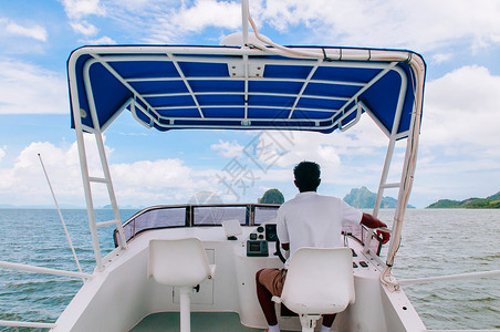2014年可能公里喀拉比岛泰兰乘快艇船司机图片