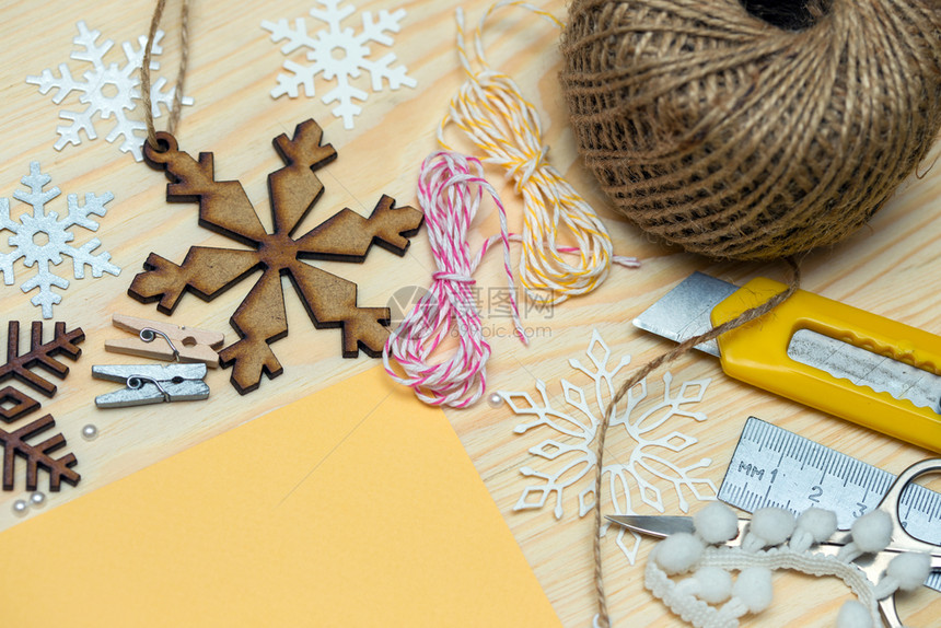 圣诞节卡和装饰工具图片