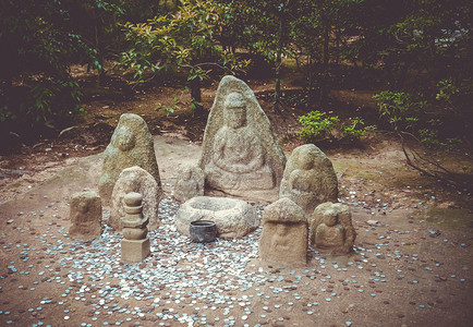 金阁寺花园的雕像京都日本日本京都金阁寺花园的雕像图片