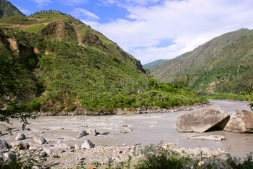 苏特莱季河的风景印度河五条支流中最长的一条图片