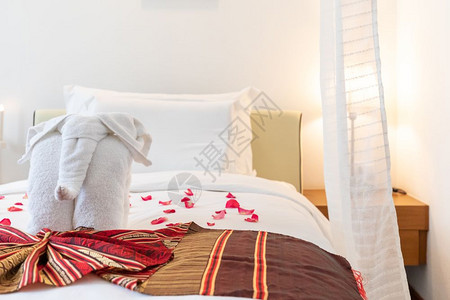 泰国传统风格的卧室图片