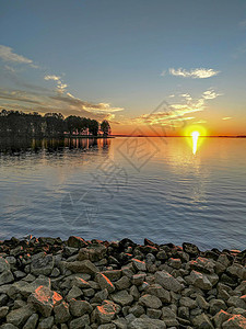 日落时南卡罗利纳的蒙蒂切水库冒险高清图片素材