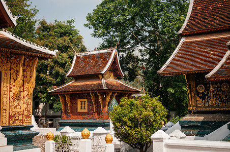 古老的金芽大殿壁位于瓦特西昂丁卢波拉邦laos图片