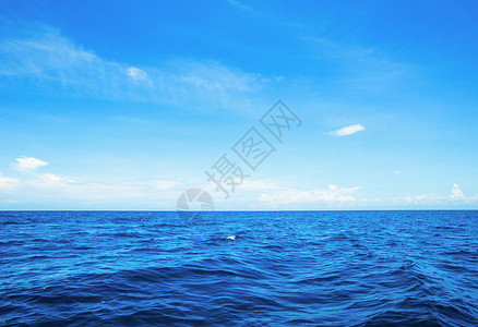 美丽的天空和蓝海夏天高清图片素材