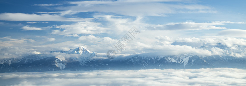 冬季自然景观令人惊叹的山地风景图片