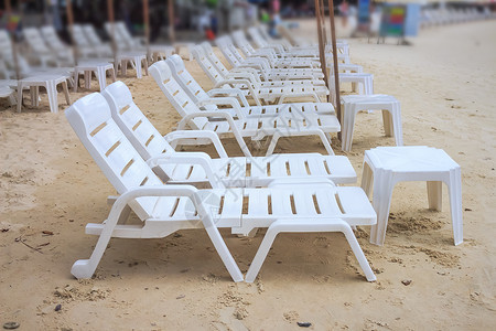 在沙滩上放松坐椅图片