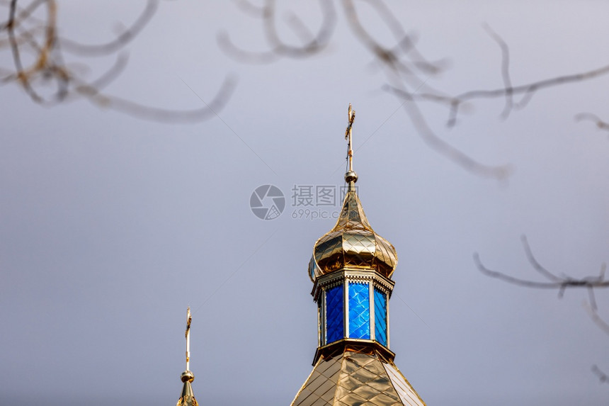 在天空背景上的正统教堂东经圣诞节文字位置背景图像宗教选择焦点正统教堂天空背景文字正经选择焦点图片