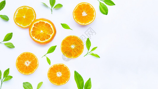 高维生素c多汁和甜白色的新鲜橙水果图片
